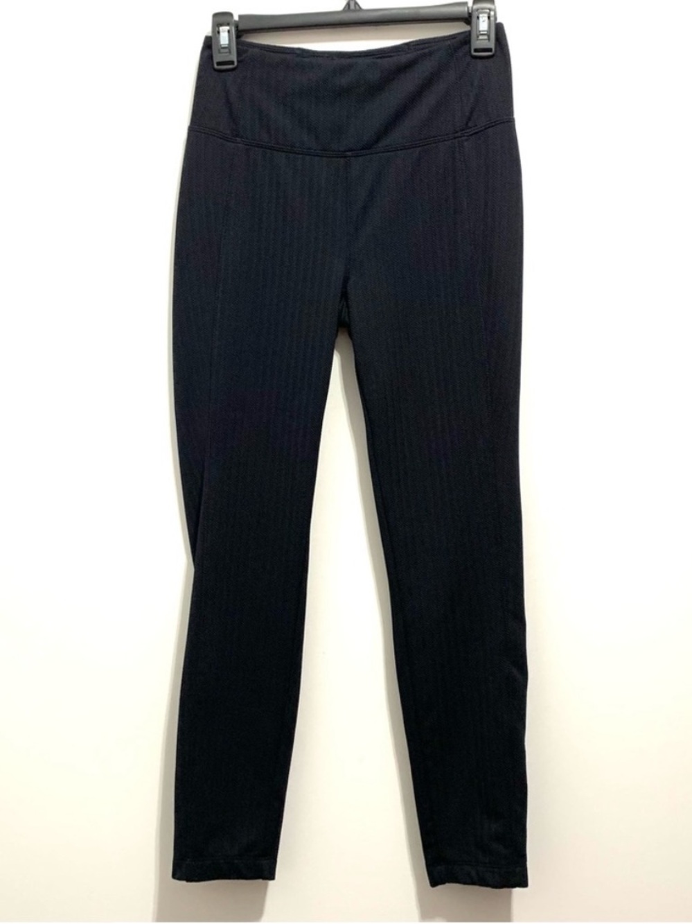 Spring + Mercer Women’s Black Stretchy Skinny Pants
